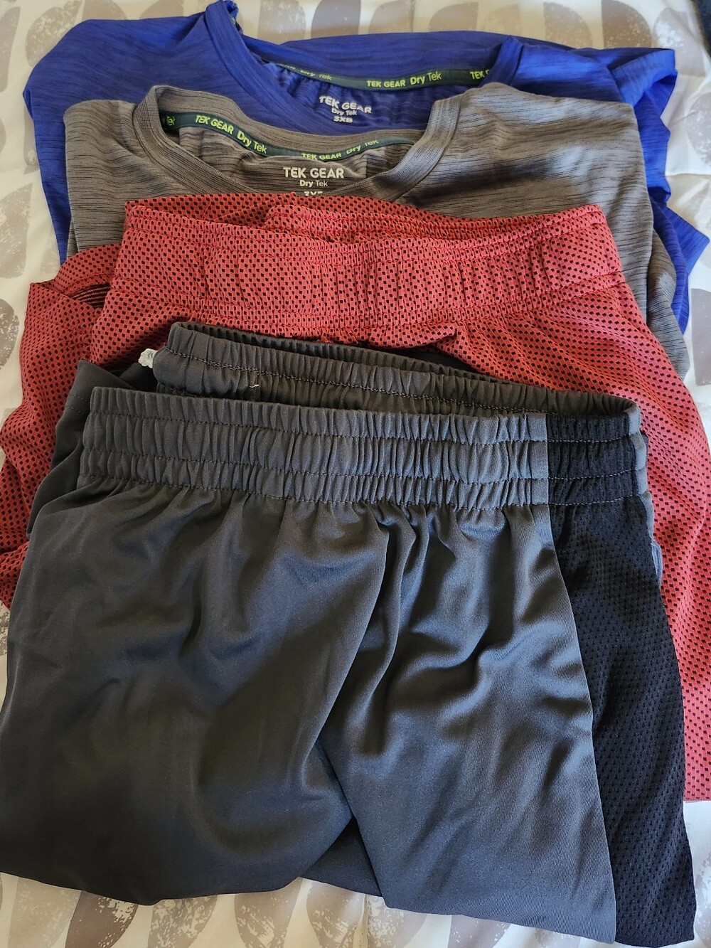 3XB 4pc Bundle. Shorts And Shirts